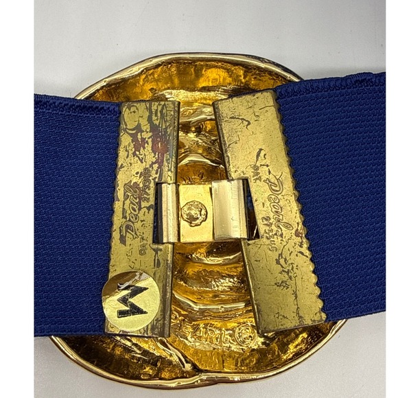 Vintage 1985 Pearl Blue Elastic Cinch Belt Gold Swirl Buckle Medium 26-28 Waist - Picture 10 of 12